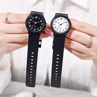 Simple Style Solid Color Buckle Quartz Women's Watches main image 4