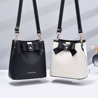Women's Large Pu Leather Bow Knot Classic Style Magnetic Buckle Handbag main image 5