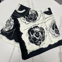 Mujeres Estilo Ig Estilo Simple Flor Satín Impresión Pañuelo De Seda main image 5