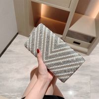 Women's Alloy Solid Color Vintage Style Classic Style Rhinestone Pearls Square Buckle Shoulder Bag main image 1
