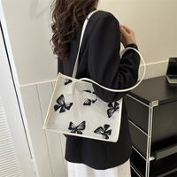 Women's Medium Canvas Flower Butterfly Streetwear Zipper Underarm Bag main image 3