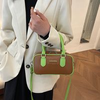 Women's Pu Leather Color Block Streetwear Sewing Thread Zipper Crossbody Bag main image 3