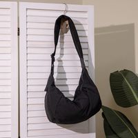 Women's Medium Nylon Solid Color Basic Zipper Cloud Shape Bag main image 2