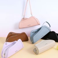 Women's Medium Pu Leather Solid Color Basic Zipper Underarm Bag main image 1