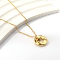 Casual Simple Style Round Insect Heart Shape Stainless Steel Titanium Steel Plating Inlay Pearl Zircon Pendant Necklace main image 2