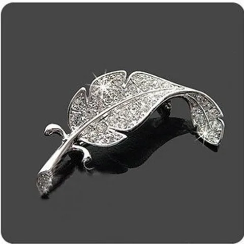 Korean Sweet Full Diamond Leaf Unisex Pin