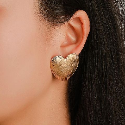 Fashion Heart Plating Metal No Inlaid Earrings Ear Studs