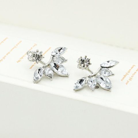 Silver Needle Artificial Gemstone Horse Eye Zircon Daisy Flower Earrings Nhdp149398