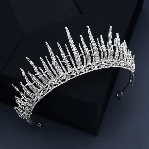 Retro Queen Crown Alloy Rhinestone Wedding Crown