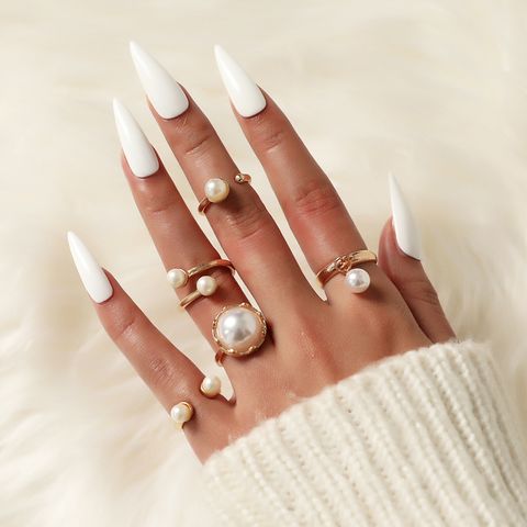 Fashion Gold-plated Pearl Ring Set
