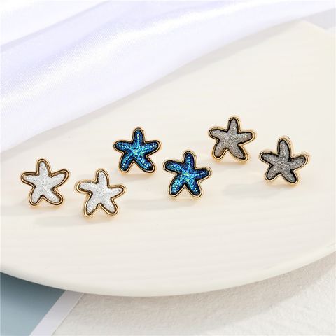 Simple  Small Starfish Earrings