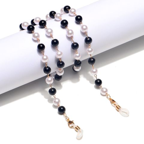 High Quality Fashion Black And White Pearl Glasses Chain