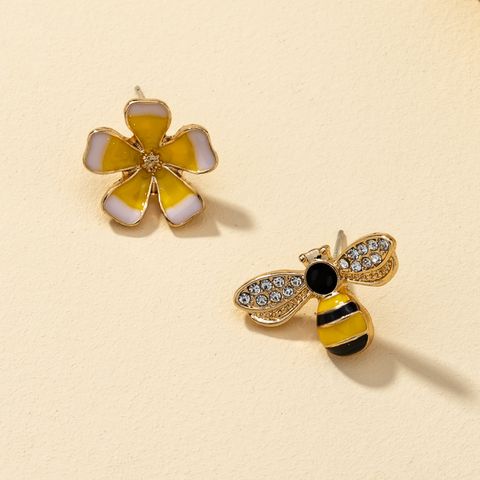 Creative Bee Flower Earrings