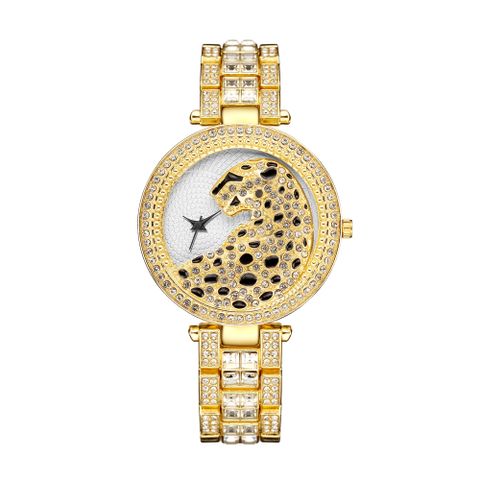 Reloj De Mujer Con Diamantes De Banda De Acero De Moda