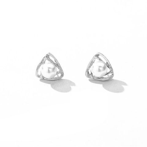 Retro Rose Gold Geometric Openwork Double Triangle Pearl Stud Earrings