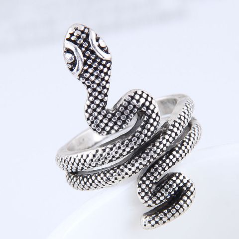 Yiwu Jewelry Wholesale Fashion Snake Retro Simple Ring