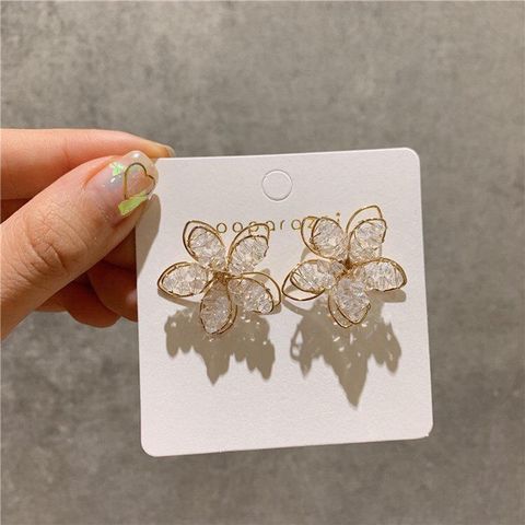 Korean New Fashion Hollow Crystal Flower Earrings Nihaojewelry Wholesale