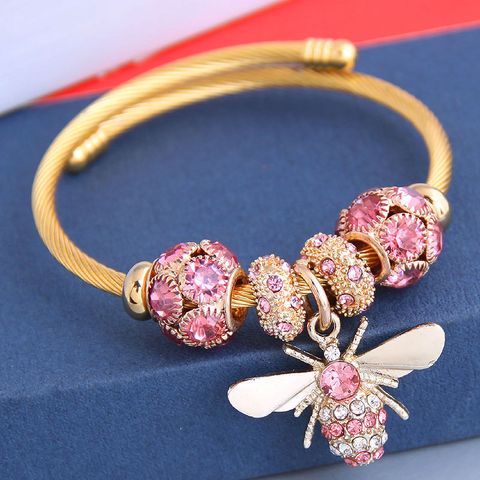 New Fashion Simple Flash Diamond Bee Pendant Multi-element Accessories Bracelet Yiwu Nihaojewelry Wholesale