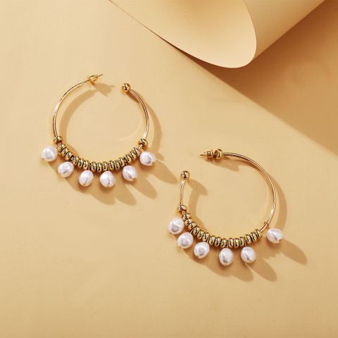 New Six Pearl Pendant Earrings Creative Retro Simple Temperament Fashion Earrings Wholesale Nihaojewelry