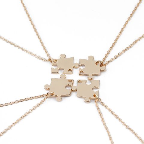 Explosion Model Puzzle Necklace Four-piece Set Of Creative Puzzle Stitching Good Friend Necklace Clavicle Chain Accessories Wholesale Nihaojewelry
