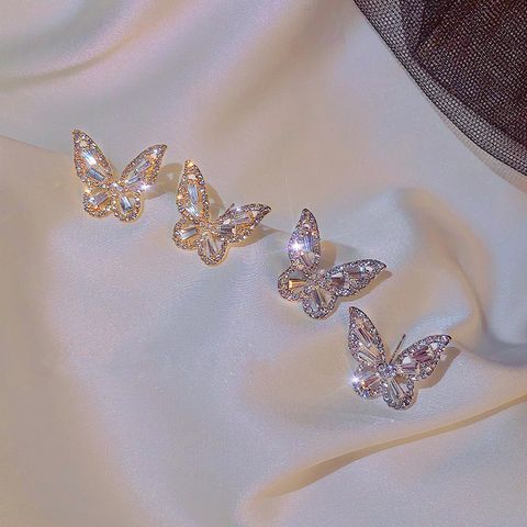 S925 Sterling Silber Nadel Retro Hong Kong Stil Schmetterlings Ohrringe Strass Funkelnde Kleine Ohrringe Frauen Neues Temperament Super Fairy Ohrringe