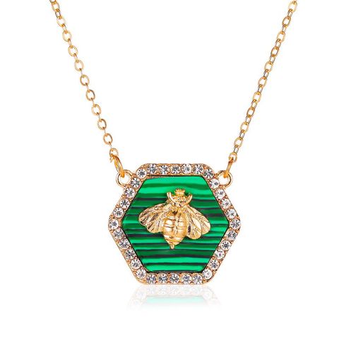 New Alloy Diamond Bee Necklace Hexagon Geometric Necklace Emerald Gemstone Clavicle Chain Wholesale Nihaojewelry