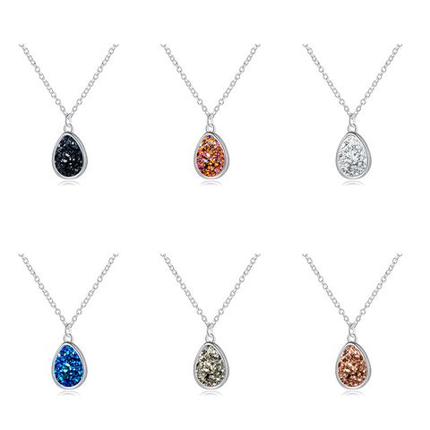 Simple And Versatile Resin Imitation Natural Stone Love Drop Shape Necklace