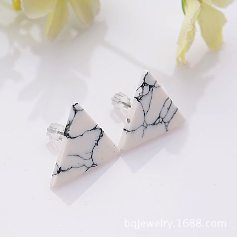 Occident Stone  Earrings ( White ) Nhbq0247