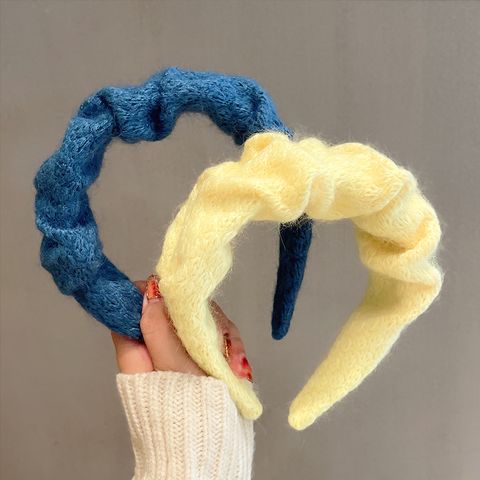 New Retro Girl Heart Hairband Sweet Folds Woolen Headband Autumn And Winter Wholesale