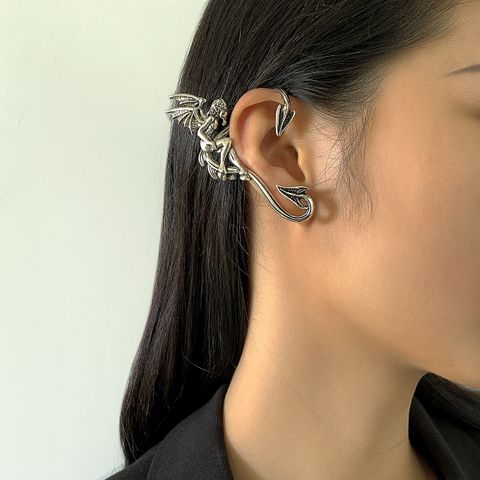 Fashion Geometric Alloy Plating Artificial Pearls Rhinestones Ear Clips 1 Piece