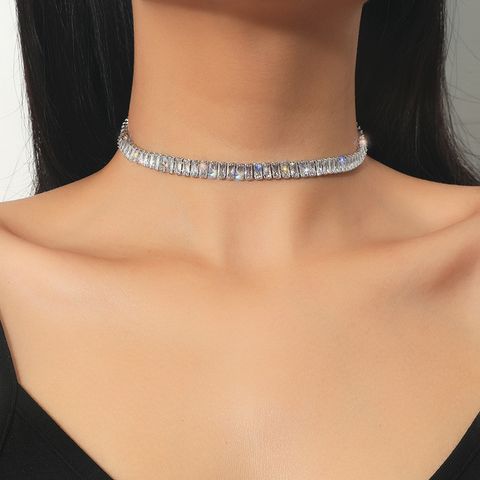 Persönlichkeit Retro-legierung Strass Kurze Halskette Halsband Modetrend Halskette