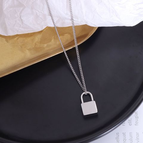 Fashion Lock Pendant Necklace Jewelry Titanium Steel 18k Gold Plated