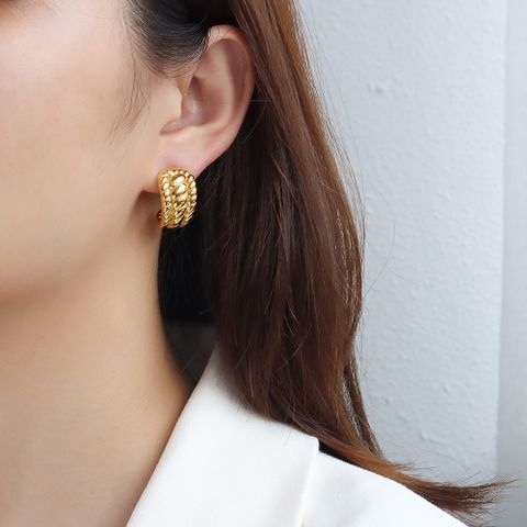 Simple Fashion C-shaped Twist Titanium Steel 18k Gold Earrings