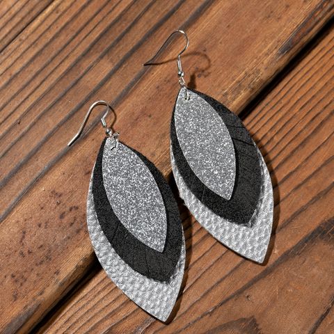 1 Pair Ethnic Style Leaves Pu Leather Drop Earrings