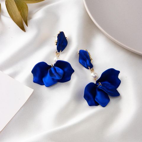 1 Pair Elegant Flower Alloy Plating Women's Drop Earrings
