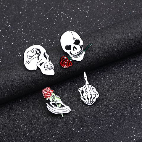 New Drip Brooch Personality Gothic Skull Series Brooch Bag Clothing Accessories Wholesale