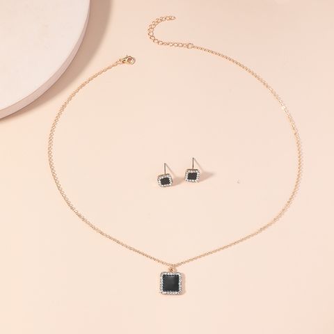 Fashion Simple Classic Diamond Square Alloy Earrings Necklace Set