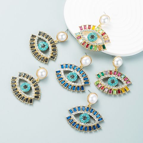 Pendientes De Ojo Personalizados De Perlas Con Incrustaciones De Diamantes De Color De Moda