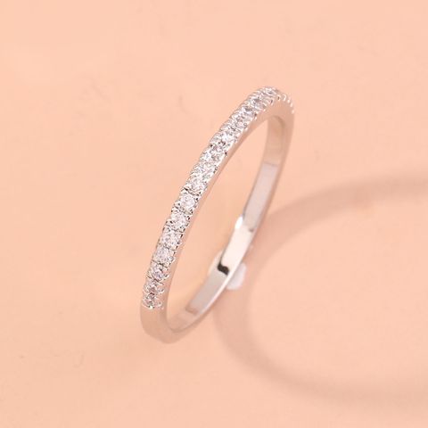 Simple Copper-nickel Inlaid Diamond Chain Ring