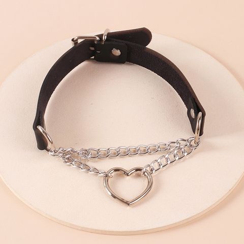Retro Heart-shape Leather Necklace Wholesale