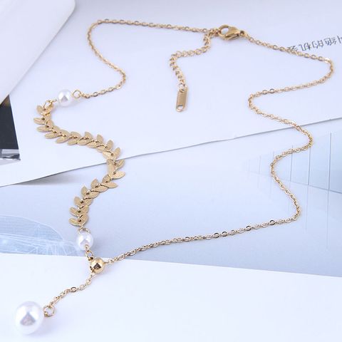 Fashion Geometric Pearl Titanium Steel Necklace Wholesale