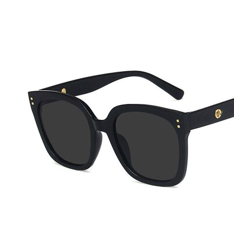 Retro Square Hollow Sunglasses Wholesale