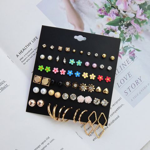 Fashion 30 Pairs Of Acrylic Flower Rhinestone Combination Earrings Set