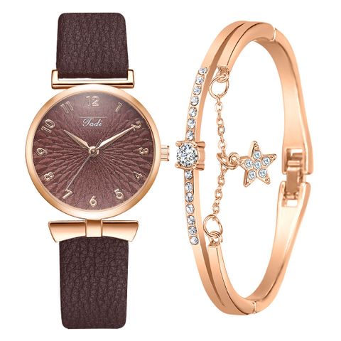 Fashion Belt Quartz Watch Bracelet Set