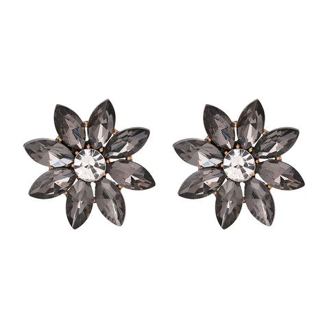 Wholesale Jewelry Diamond-studded Flower-shaped Earrings Nihaojewelry