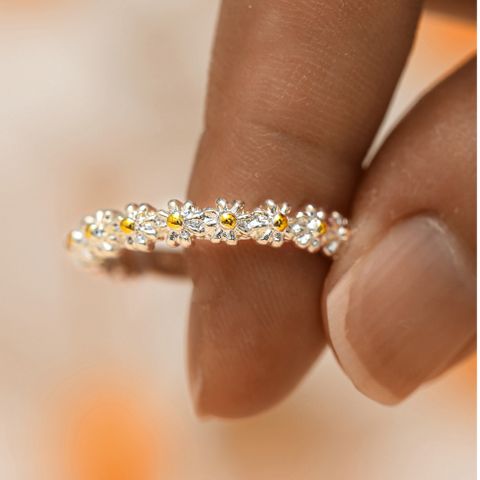 Wholesale Jewelry Little Daisy Two-color Flower Ring Nihaojewelry