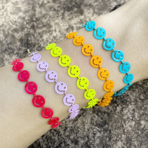 Neues Mehrfarbiges Hohles Smiley-spleiss Armband Großhandel Nihao Schmuck