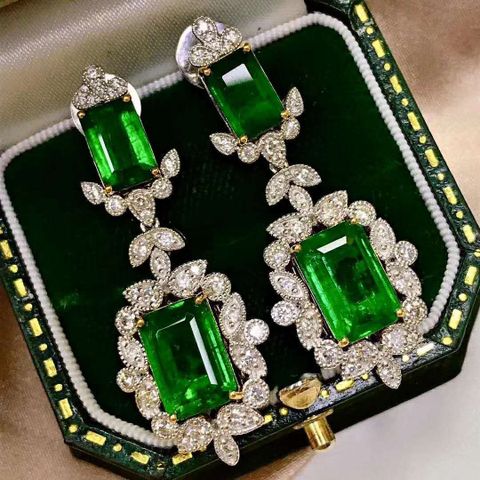 Nuevos Aretes De Diamantes De Esmeralda Natural De Imitación Con Incrustaciones De Lujo