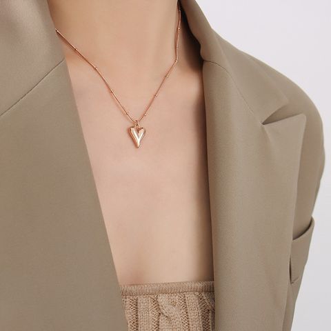 Retro Fashion Simple Heart-shape Necklace Titanium Steel Necklace
