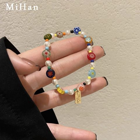 Moda Letra Flor Acero Titanio Embutido Circón Pulsera 1 Pieza